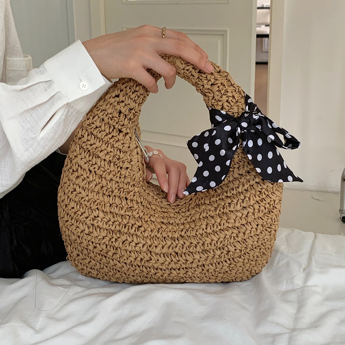 Half-Moon Straw Handbag-2yzshop