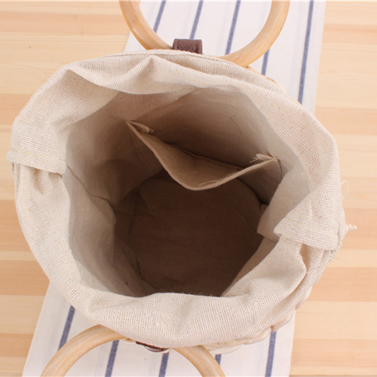 Straw Woven Shell Bucket Handbag-2yzshop